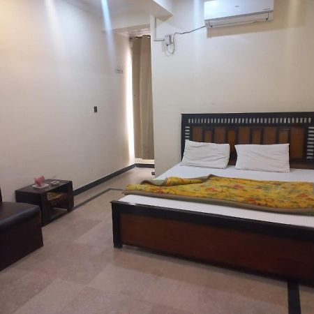 Hotel Tulip Inn Rawalpindi Exterior foto